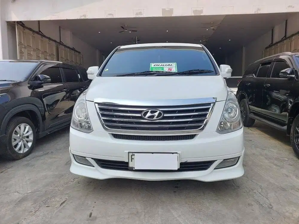 HYUNDAI H1 XG CRDI 2.5 AT AUTOMATIC DIESEL 2500 CC TAHUN 2013