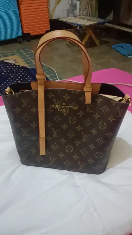 Di Jual Tas Louis Vuitton