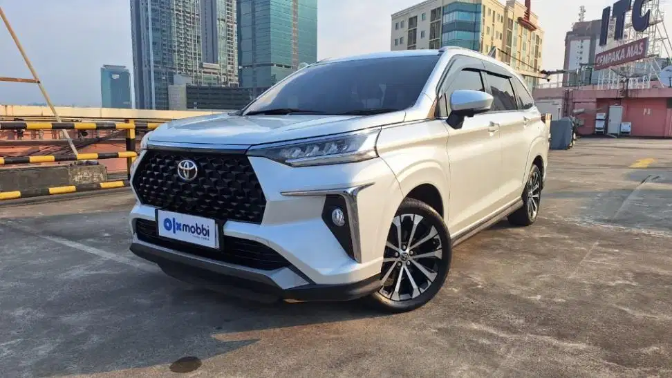 Pajak Panjang - Toyota Avanza 1.5 Veloz Q Bensin-AT 2023