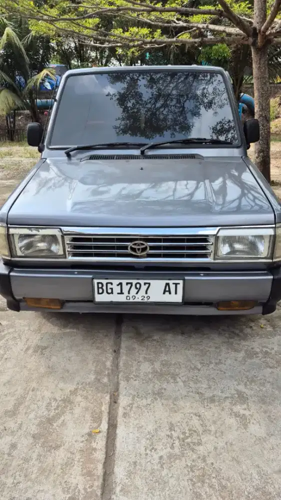 Kijang Super 1992