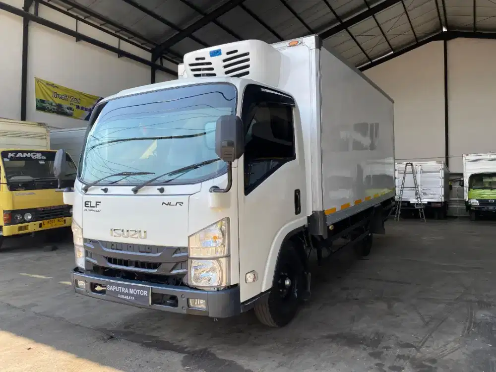 Truk ELF 4rdLong Th2025 Box Pendingin