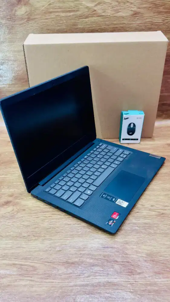 Laptop Lenovo Ideapad Slim 3 AMD Ryzen 3 ( 4000 Series) RAM 8 GB