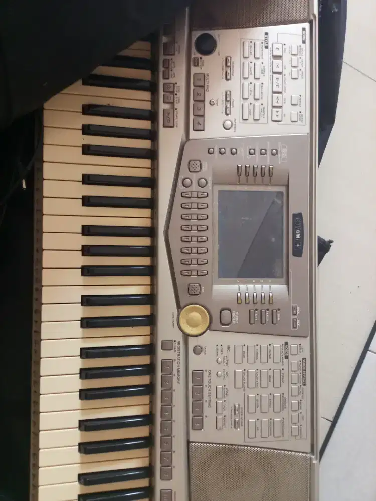 Yamaha PSR 2100