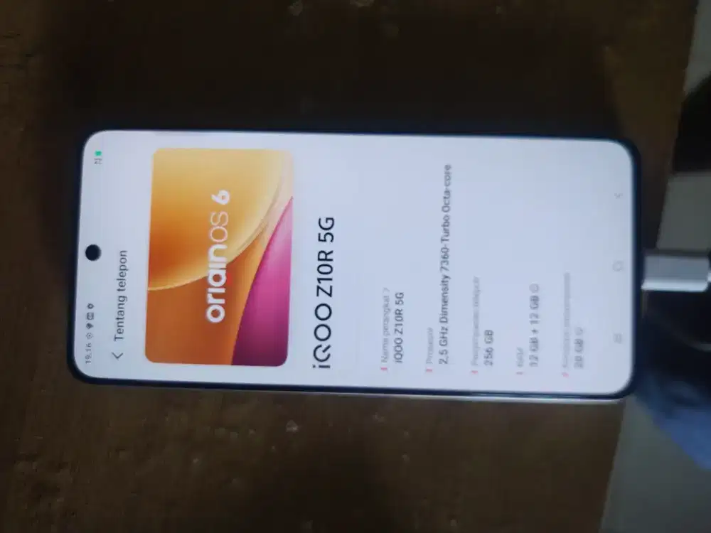 Iqoo Z10r 12/256. 6500mah