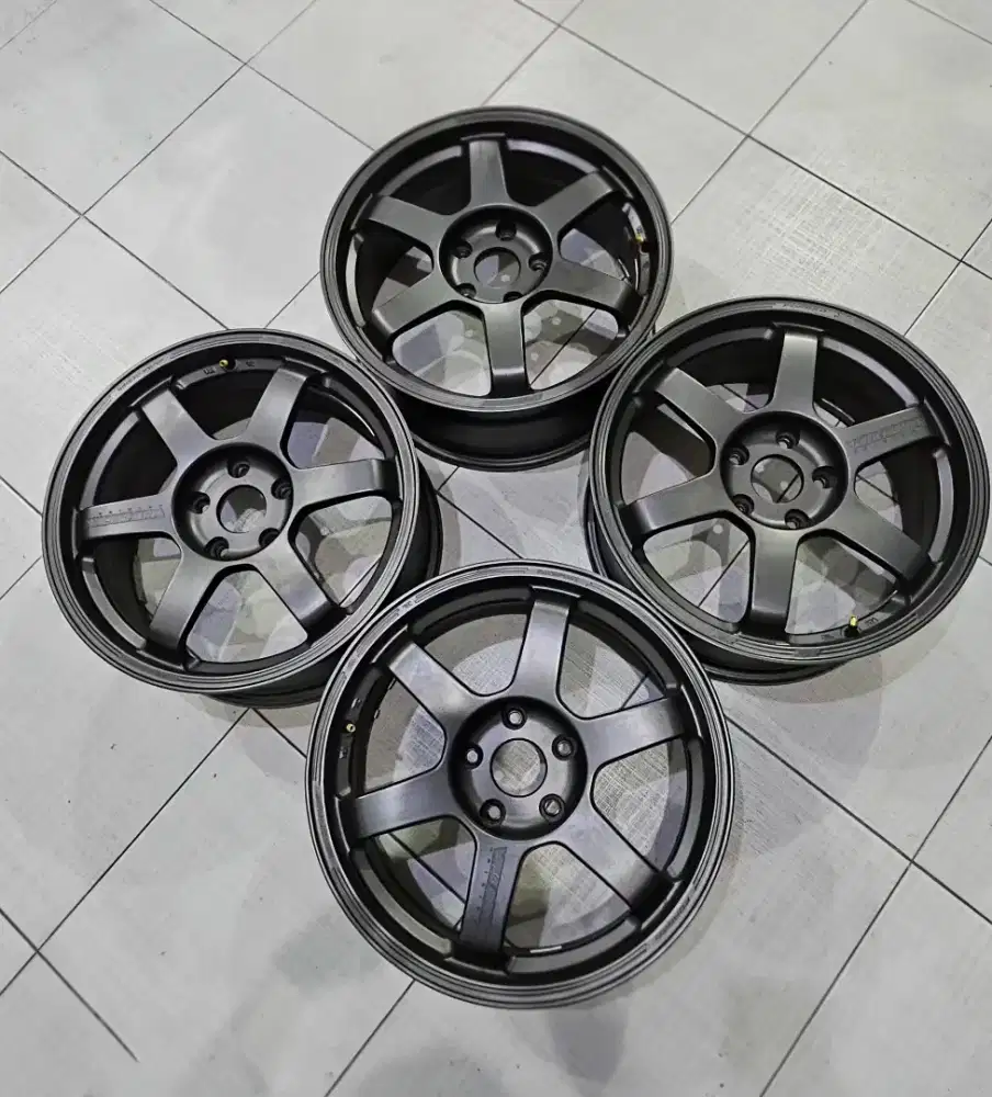 VELG TE 37 OG R17 17x8 PCD 5x114 LEBAR 8 ET 40 AMAN MASUK BBK BREMBO