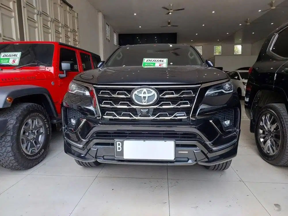 TOYOTA FORTUNER VRZ GR SPORT 2.8 AT AUTOMATIC DIESEL TAHUN 2022