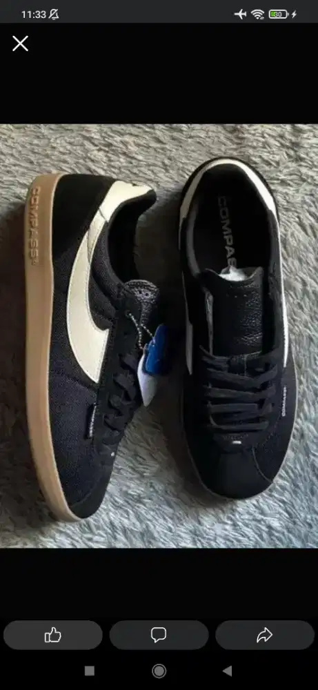 Sepatu Compas Black Gum