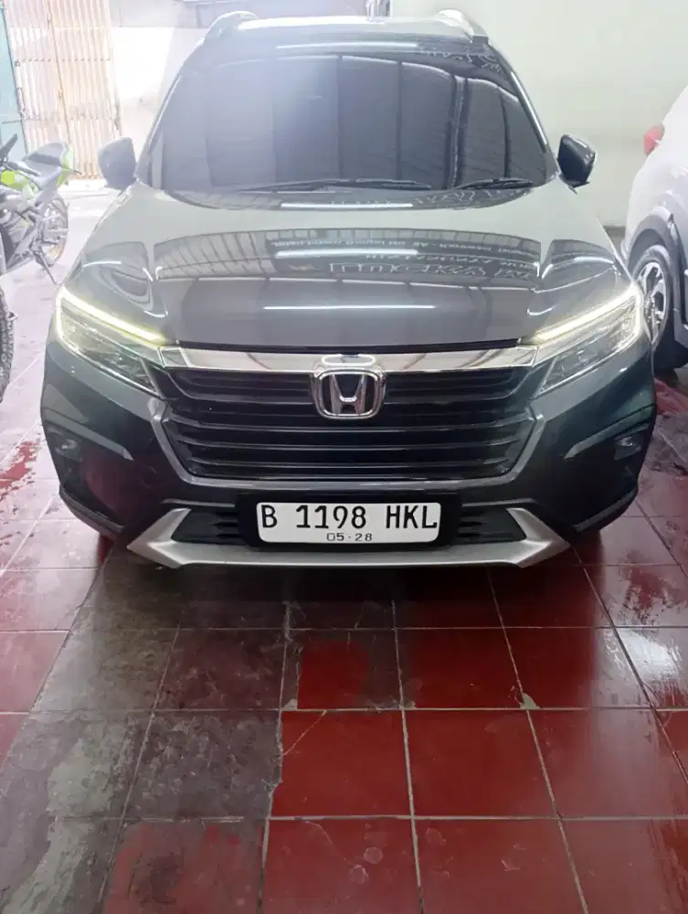 Honda BRV 1.5 E CVT Prestige 2023 Abu-abu