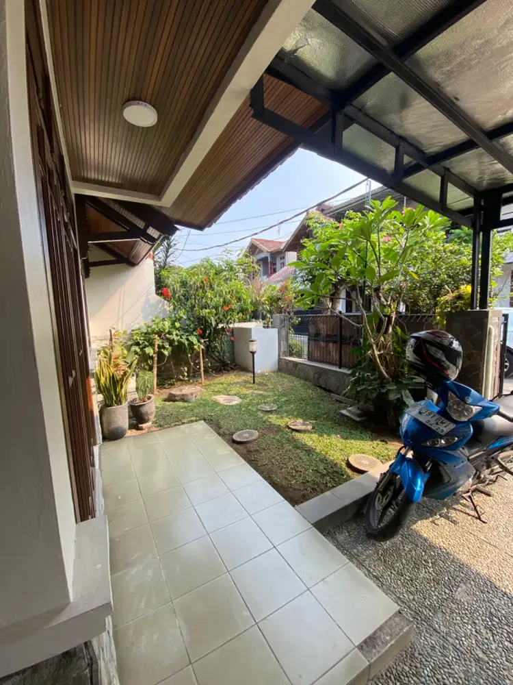 DI JUAL RUMAH LOKASI STRATEGIS DI KOTA BANDUNG ANTAPANI
