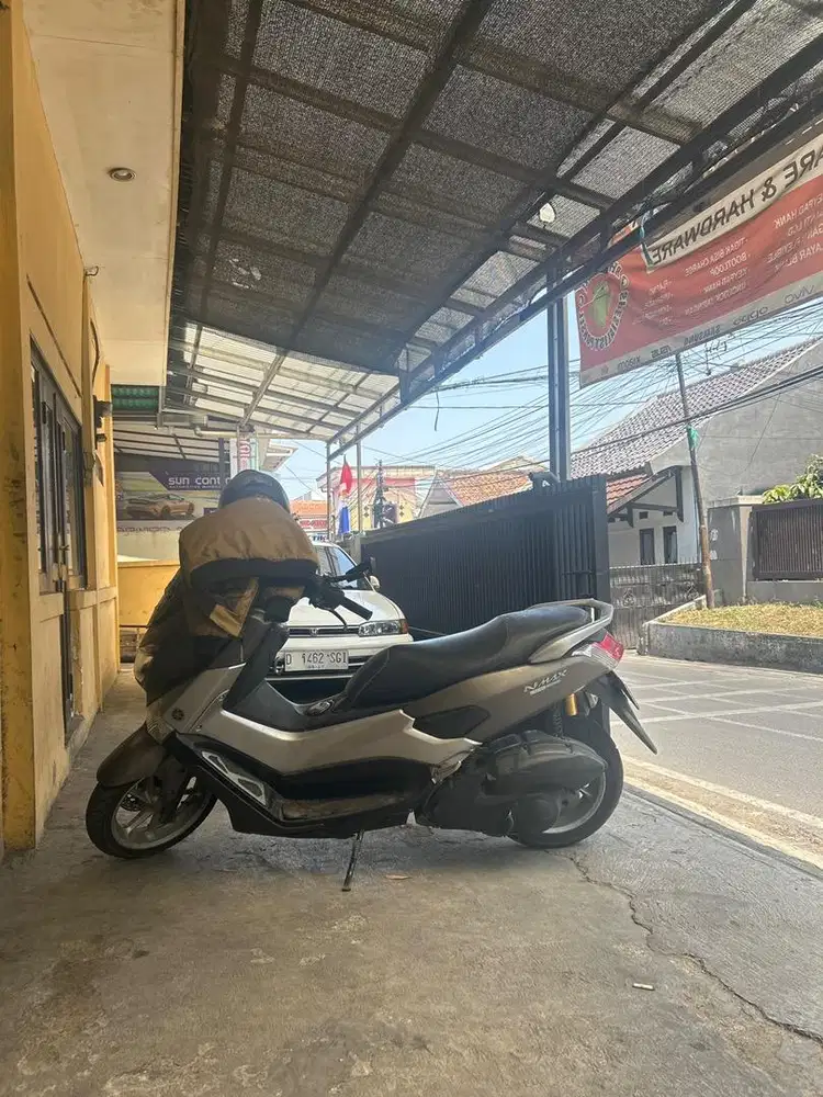 Nmax 2015 mulus bekas bu guru
