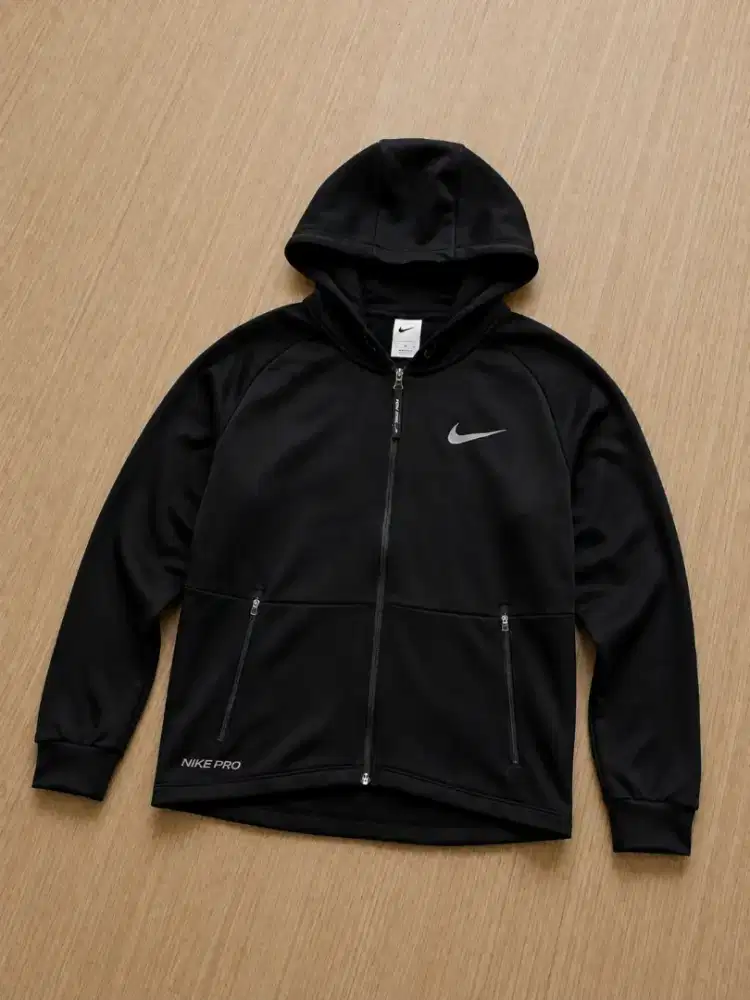 Nike Pro Therma-FIT Men's Full-Zip Hooded Jacket