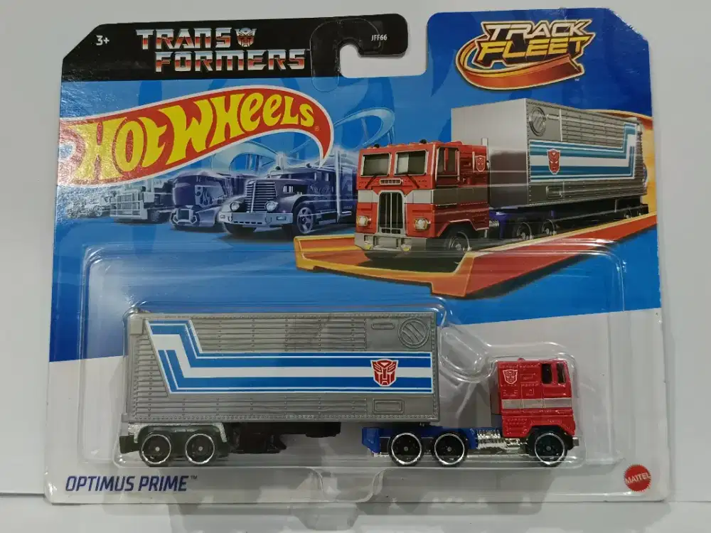 Dijual - Hotwheels Optimus Prime