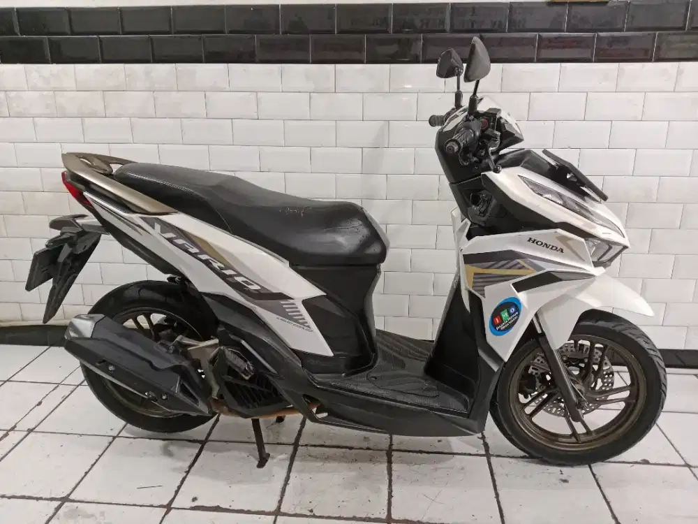VARIO GEN 2 KEYLES 2022 MESIN STANDAR