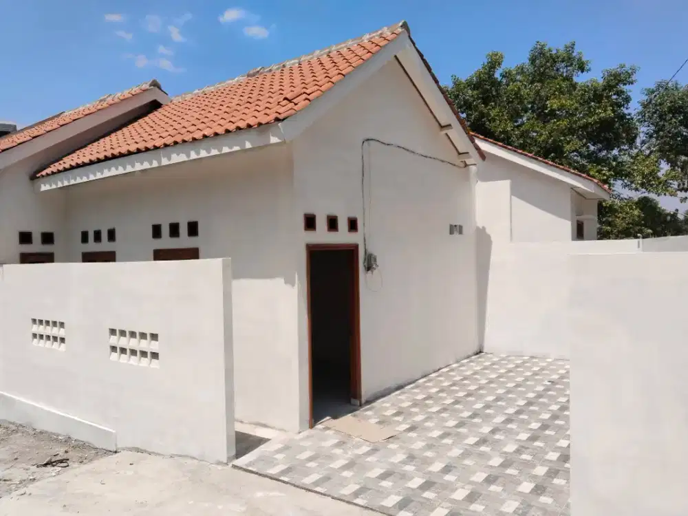 Rumah baru Mojosongo L74m