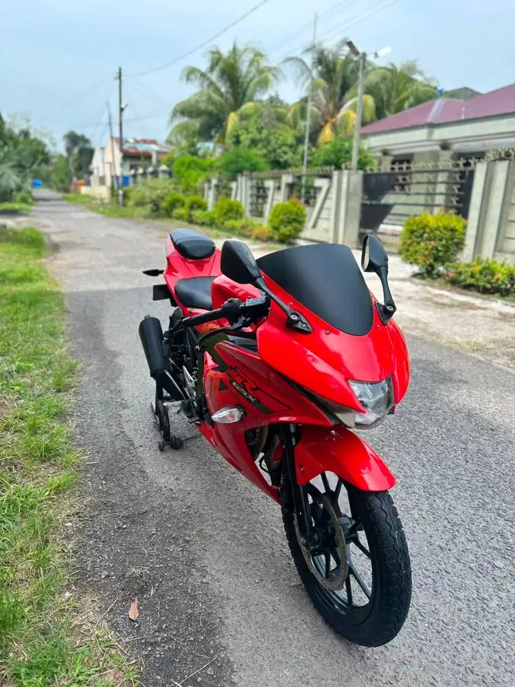 Suzuki GSX-R150 Tahun 2017