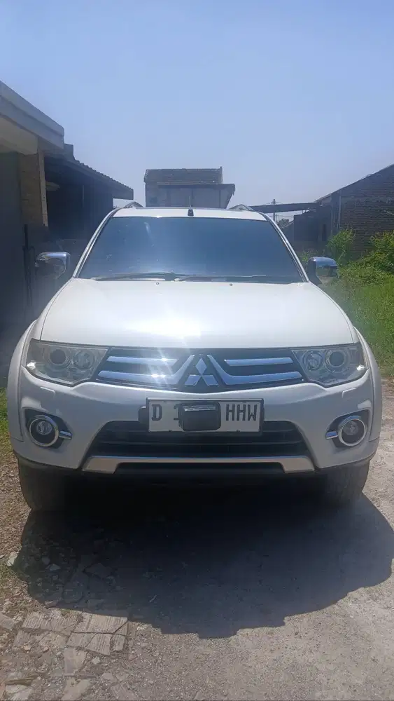 Over kredit Pajero sport Dakar 2015 akhir