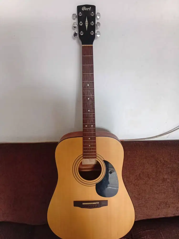 Gitar Akustik Cort
