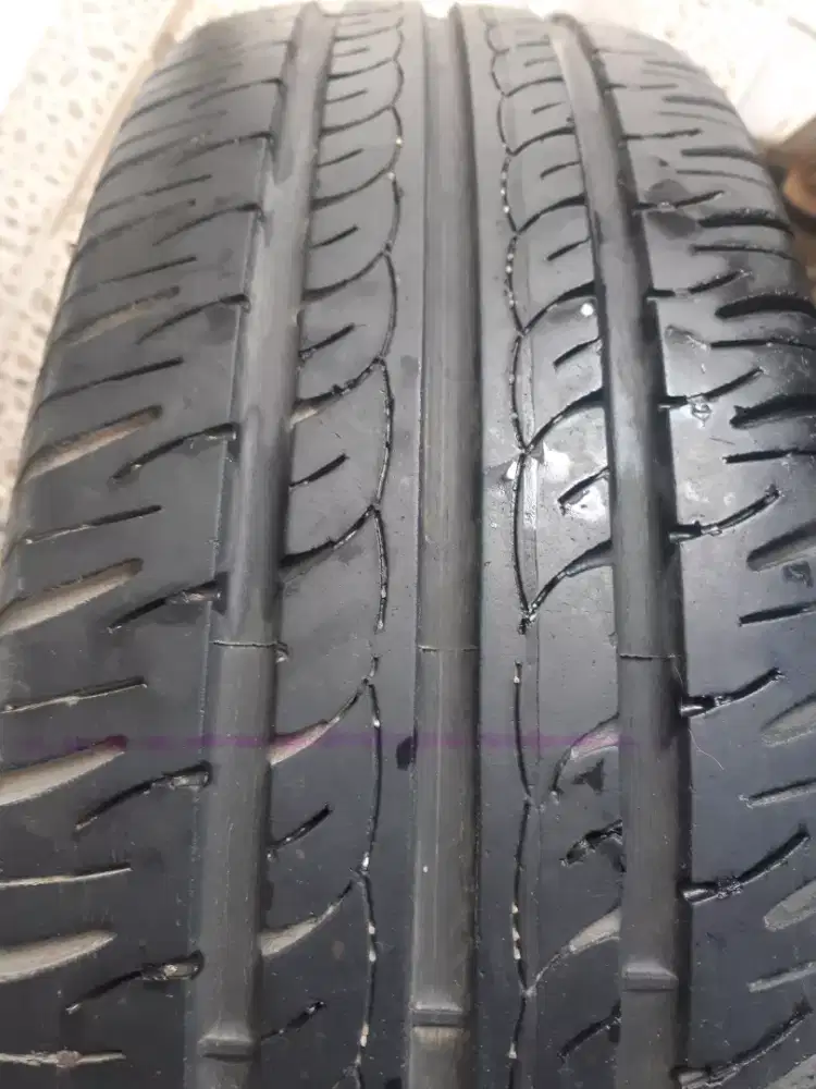 Ban gt radial r15