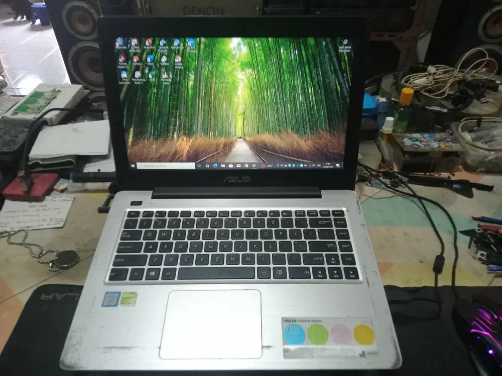 ASUS X456U / Core i7 Gen-7 / nVidia 940MX / SSD 512Gb / 8Gb/Min.Ringan