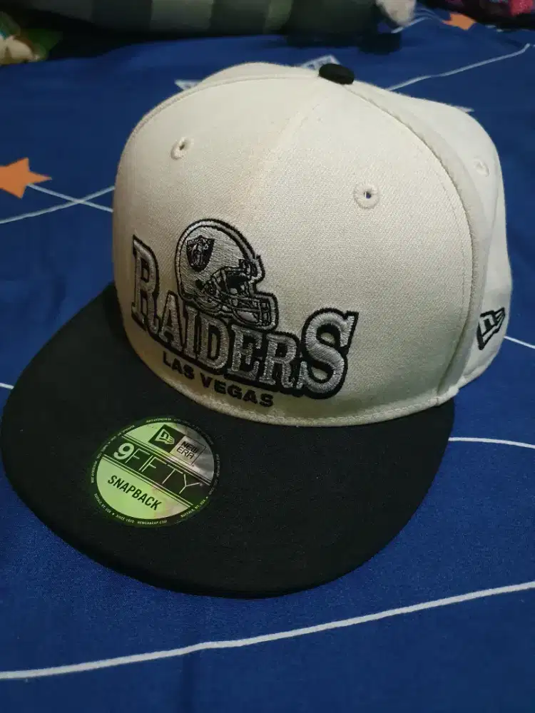 Topi New Era Cap Las Vegas Raiders Stack Script 9 fifty Snapback Ori