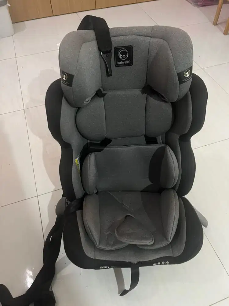 Preloved Carseat Babyelle like new