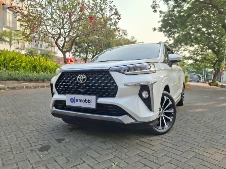 DP 5% Toyota Avanza 1.5 Veloz Bensin-AT 2022 CCIBB