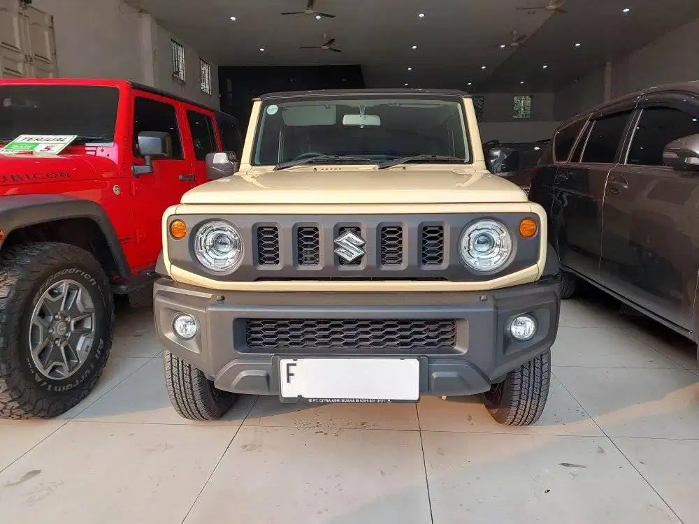 SUZUKI JIMNY 3 DOORS ALLGRIP 4X4 1.5 AT MATIC BENSIN TAHUN 2025