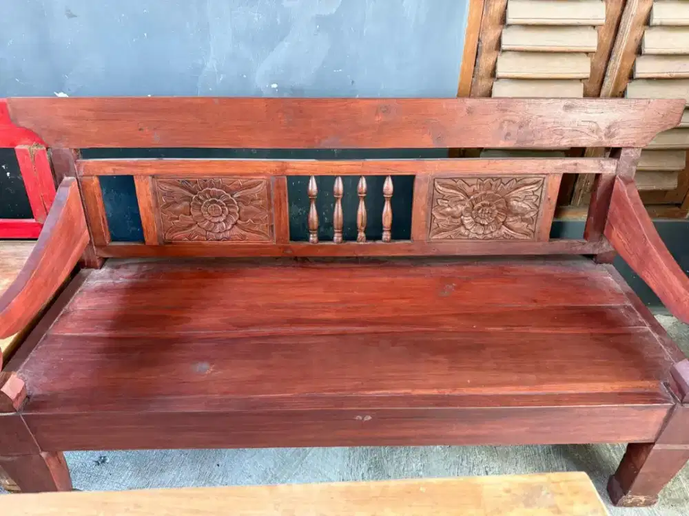 READY KURSI RESBAN JATI UKIR KEMBAR SEPASANG MURAH