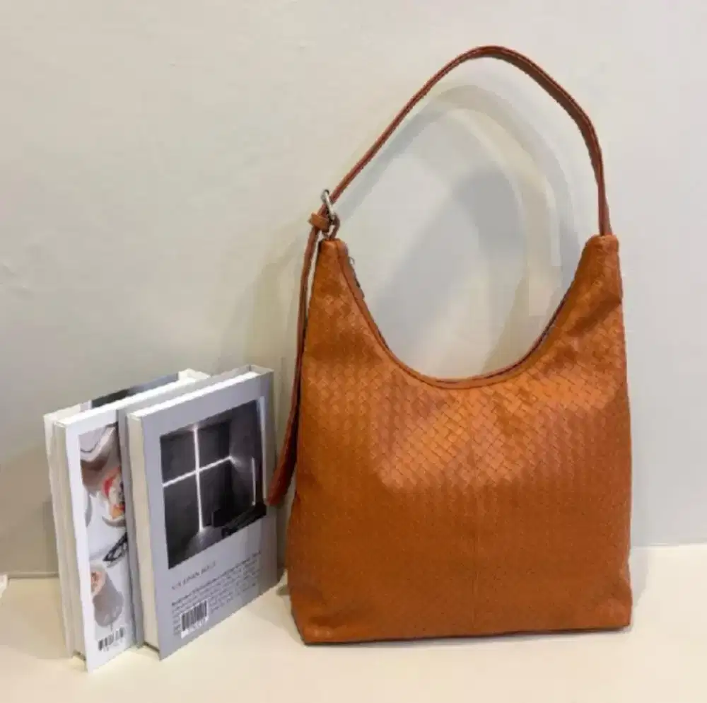 Totebag ukuran besar