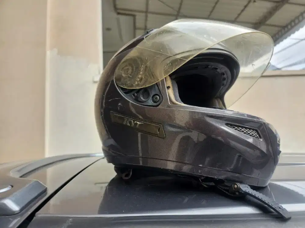 Helm KYT fullface ori