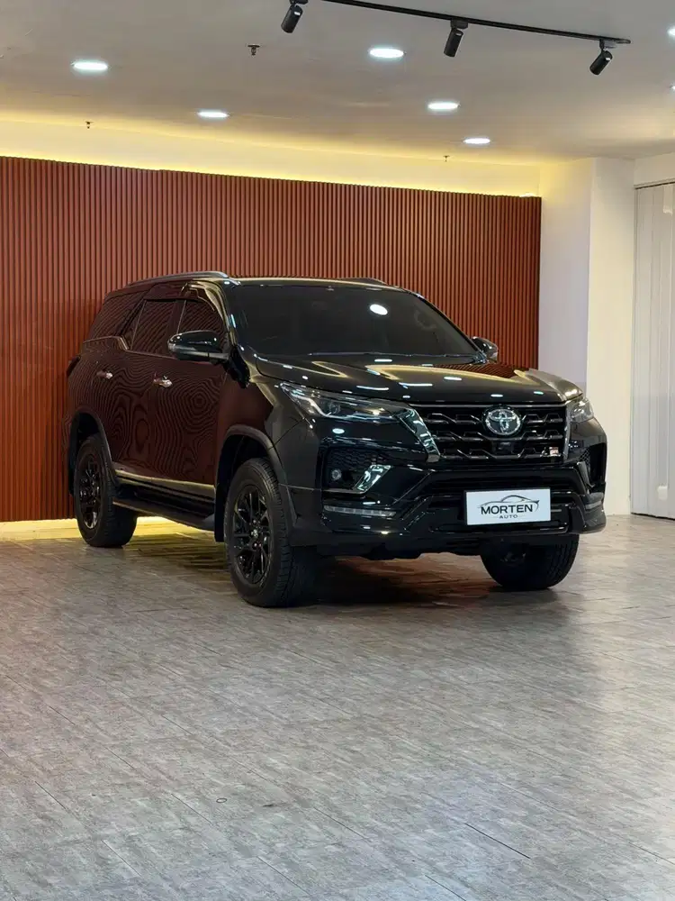 Toyota Fortuner 2.8 VRZ GR Sport 2023 Odo 18 Ribu Record Antik Garansi