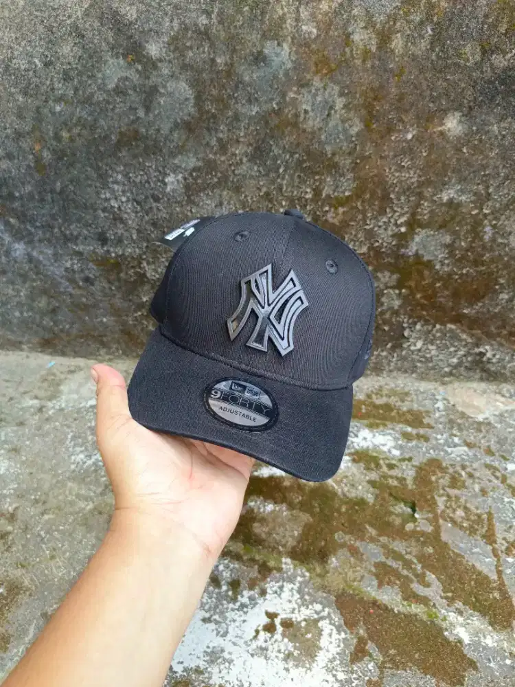 Topi new era premium
