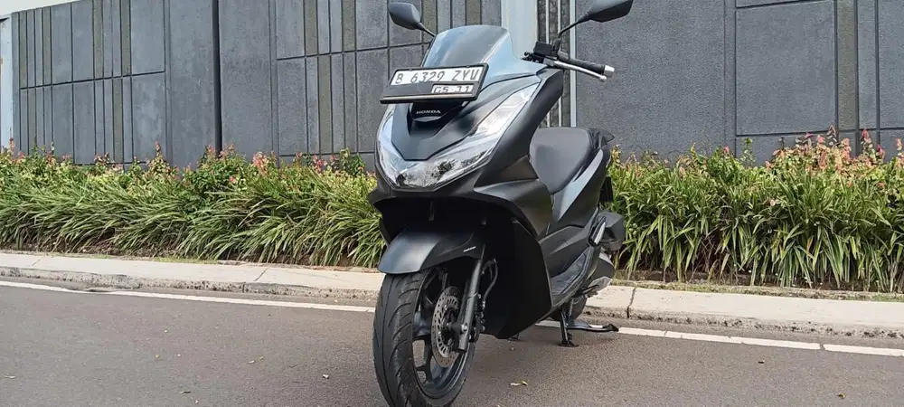 Honda PCX 160 2021 black matte