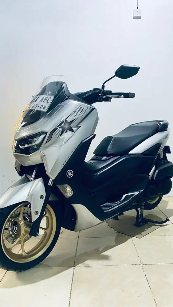 Nmax 2023 connected