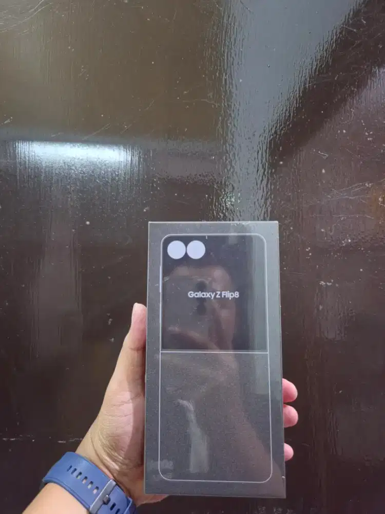 Samsung Galaxy ZFlip 8 12/256Gb