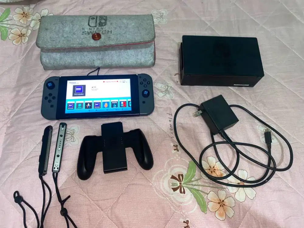 Nintendo Switch 1 Ce eF W/OFW 128 GB