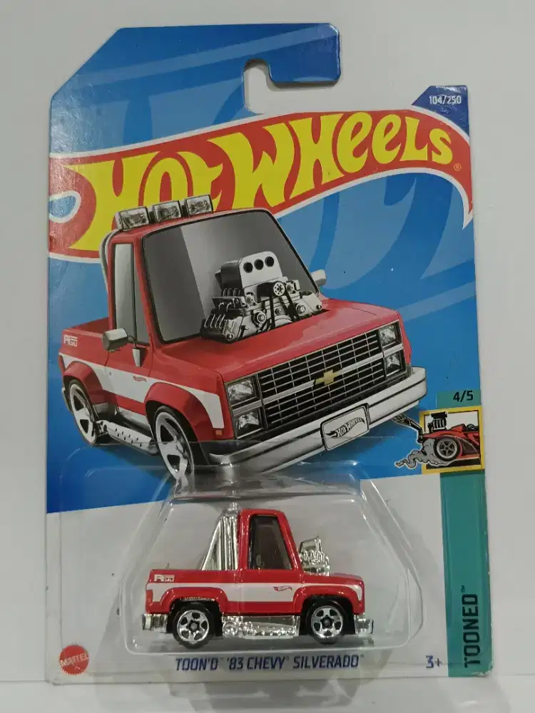 Jual Hotwheels Tooned 83 Chevy Silverado