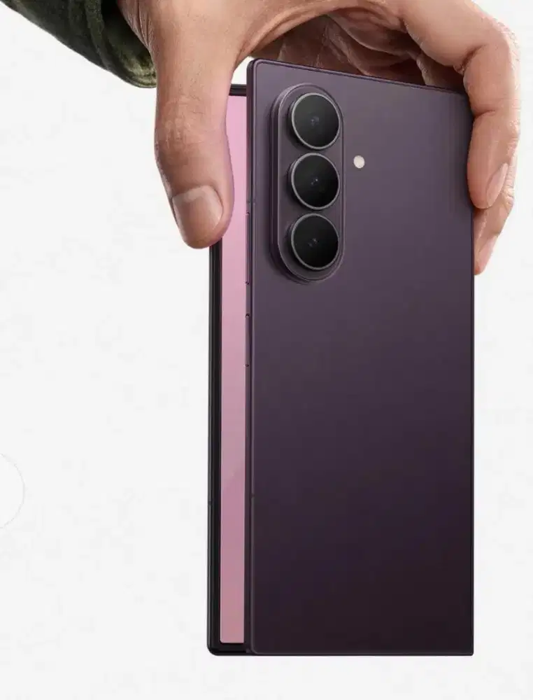 New Galaxy Z Fold 8 Ultra