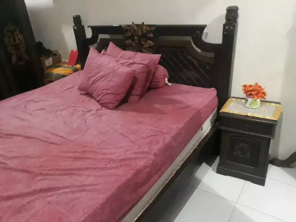 Di Jual 1 Set Kamar
