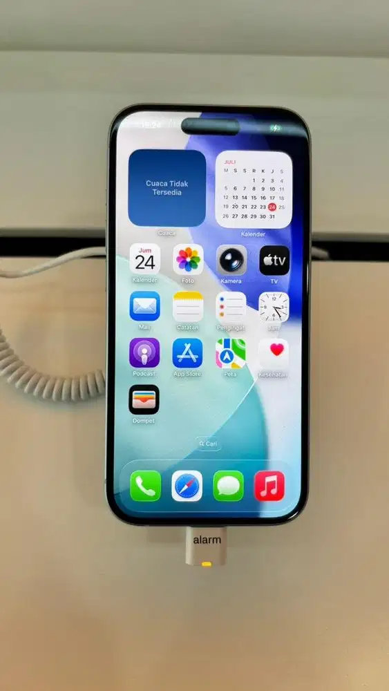 IPHONE 15 CUMA 500rban?!