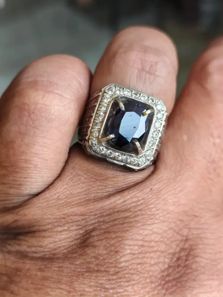 RoyalBlue safir srilanka 4crt up