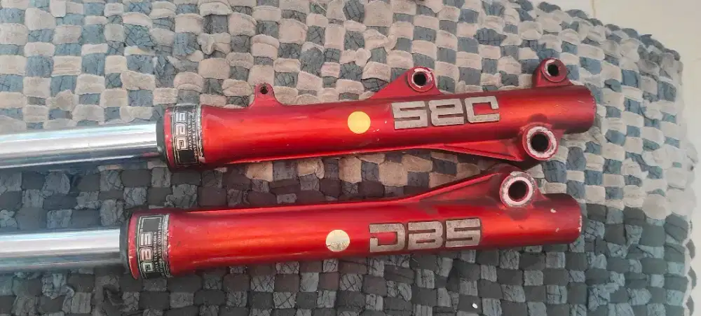 SHOCK DEPAN KOMPLIT STANDAR DBS 8906 BEAT SCOOPY