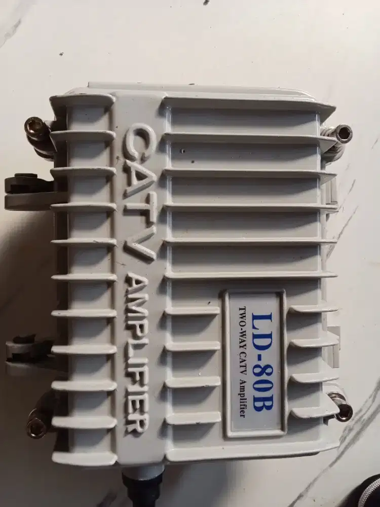 CATV Line Amplifier 8836 MA, normal , COD Cijantung Dsk