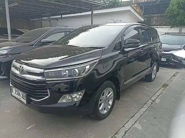 Toyota Kijang Innova 2.4 V Solar-AT 2018