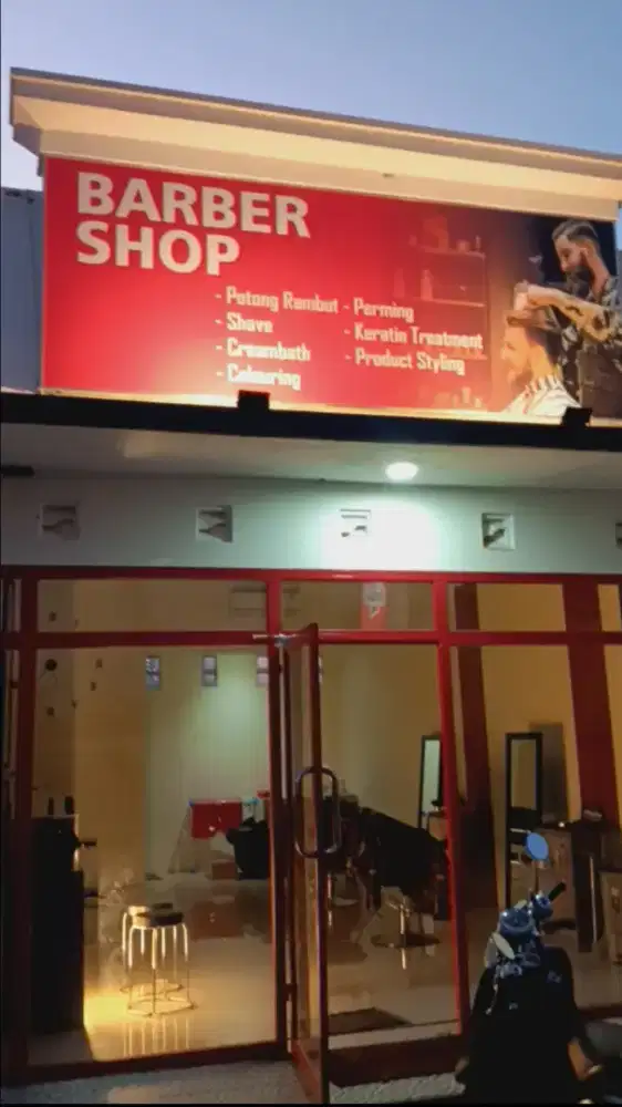 Over kontrak barbershop