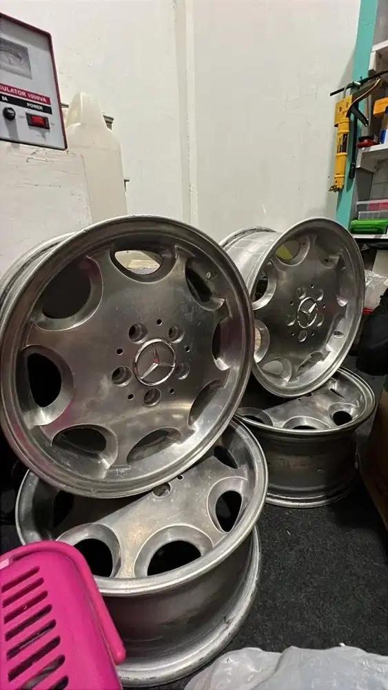 Velg mercy Eighthole celong R15 (rare)