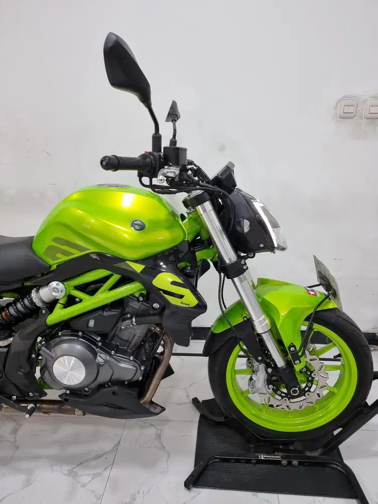 Benelli TNT 249 S 2026 bln 4 Km 600 perak TNT249 TNT250 mt25 Like New