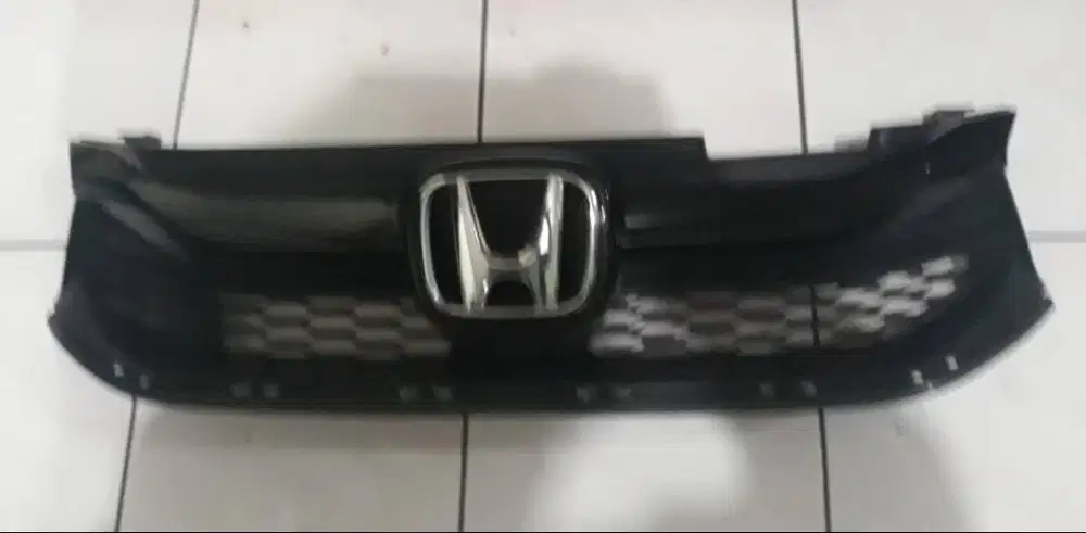 GRIIL HONDA BRIO RS 2022