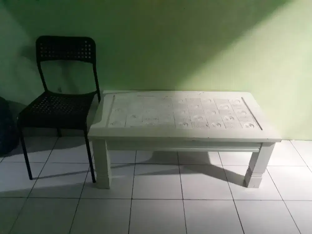 Dijual meja dan kursi