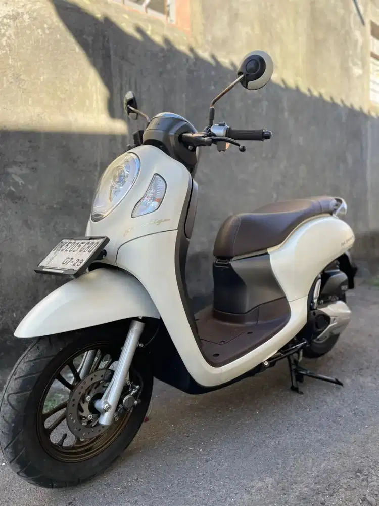 Scoopy 2024 // bintang dewata mo